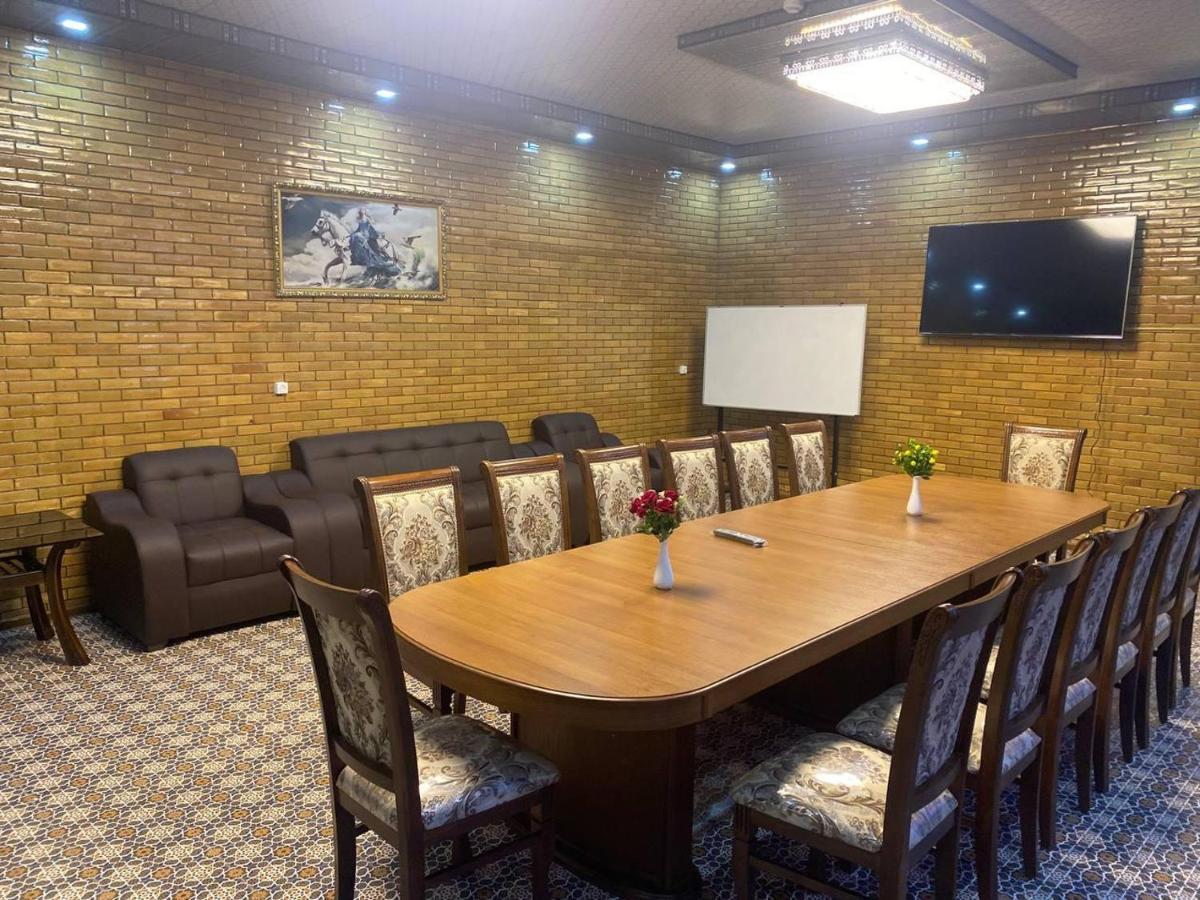 Vostok Hotel Bukhara Esterno foto