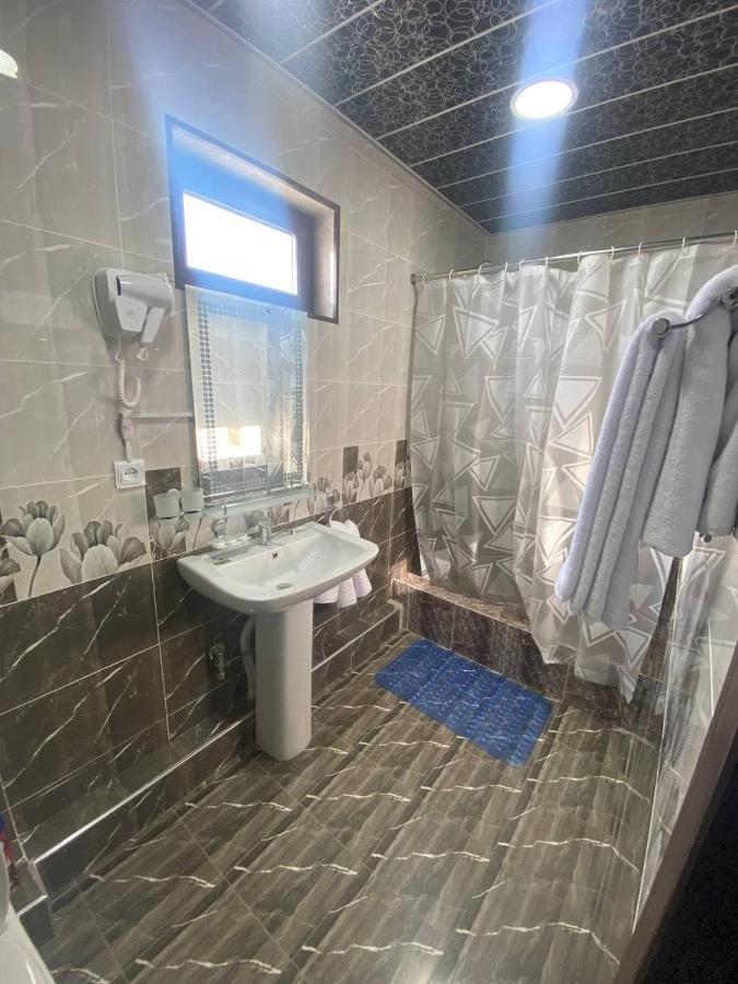 Vostok Hotel Bukhara Esterno foto
